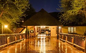 Mongena Private Game Lodge